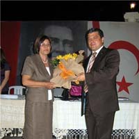 Nagehan ��retmen’e vefa 