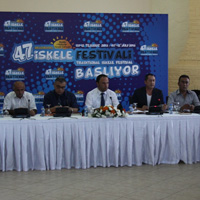 Geleneksel skele Festivali Cuma gn balyor 