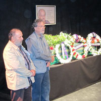 Demira alklarla uurland