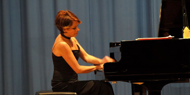 R�ya Taner Norve�'te resital verdi