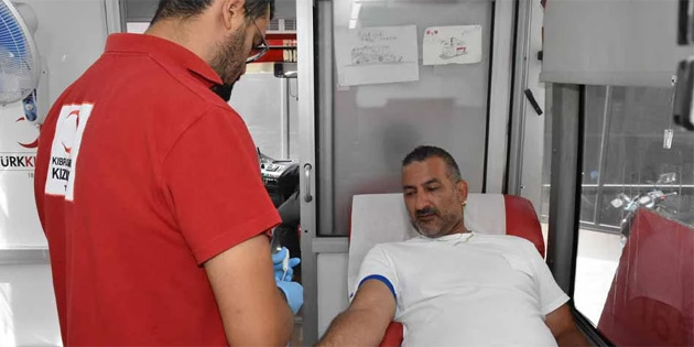 Girne Belediyesi personelinden kan ba����