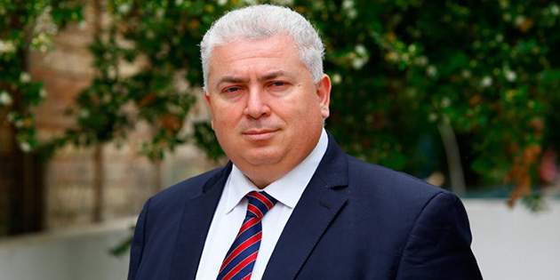 “Bizi ynetenler herhalde uzayda yayorlar”