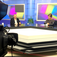 Hasan akmak, Eskiehir’de kitaplarn imzalad 