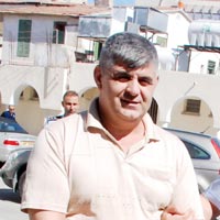 BIRI BERAAT ETTI, IKISI MAHK�M OLDU