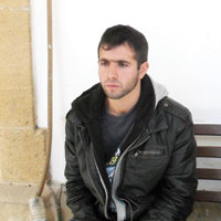 BA�KASINA A�T PASAPORTLA YAKALANDI