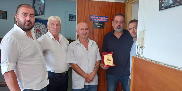 Trk-Sen toplant salonuna “Bayram Karaman” ismi verildi 