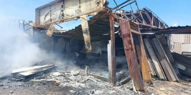 Arapk�y’deki yang�n muhtemelen k�sa devre sonucu ��kt�