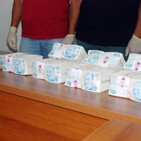 YERDEN PARA FIKIRDI 