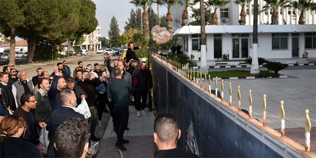 21 SENDKADAN HAYAT PAHALILIINA PROTESTO 