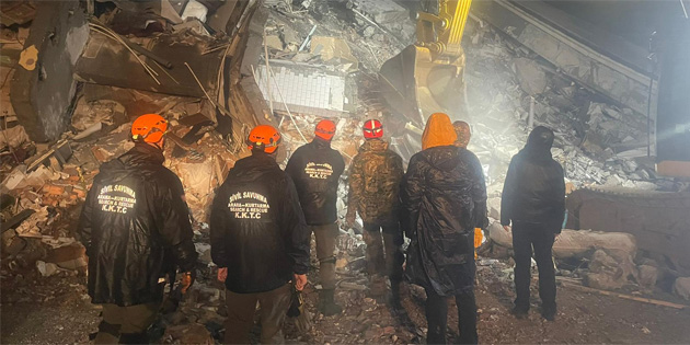Kbrs Trk Belediyeler Birlii’ni temsilen baz belediye bakanlar ekiplerle birlikte deprem blgesine gidiyor