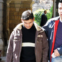 D�KKATS�Z S�R�C� 8 AY HAP�S YATACAK