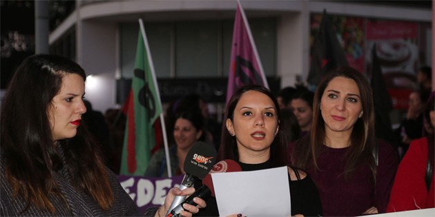 Baz� �rg�tler, D�nya Emek�i Kad�nlar G�n� vesilesiyle y�r�y�� d�zenledi 