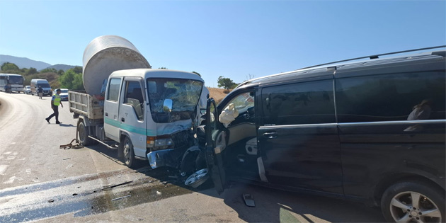 Tatl�su-Mersinlik ana yolunda trafik kazas�: �ki yaral� 