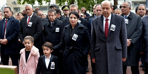 �� insan� Asil Nadir i�in t�ren d�zenlendi... Tatar: “Nadir, KKTC’nin tan�t�lmas� i�in cesur deme�ler veren ve yat�r�mlar yapan bir ki�iydi'