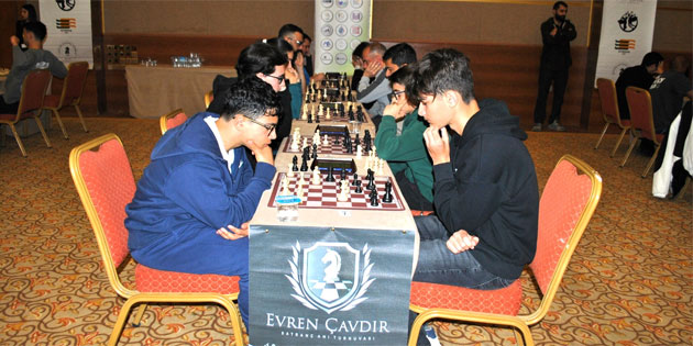 Evren avdr II. Geleneksel An Satran Turnuvas hafta sonu yapld