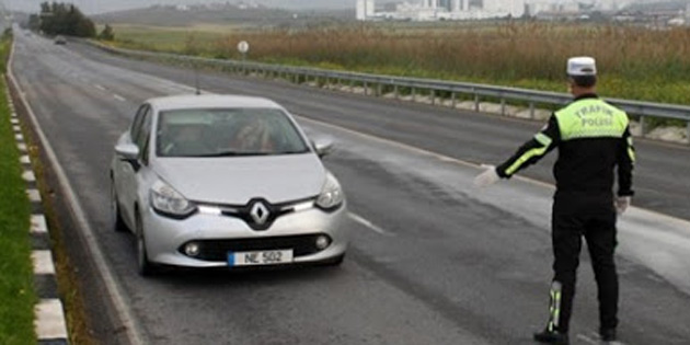 Soka�a ��kma yasa��n� ihlal eden 59 ki�i tutukland� 