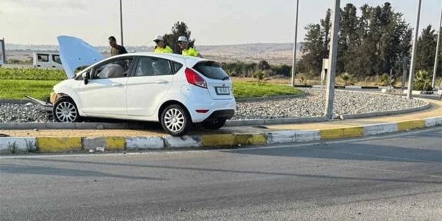 Direksiyon hakimiyetini kaybeden alkoll src kaza yapt