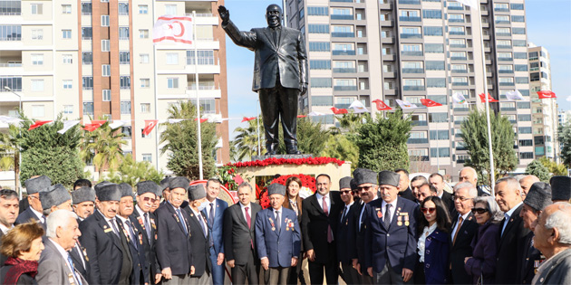 Kurucu Cumhurba�kan� Denkta�, vefat�n�n 11. y�l�nda Mersin'de an�ld�