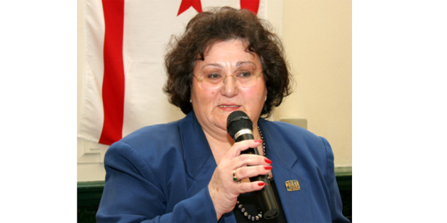 Pelin Deirmenciolu Vefat Etti 