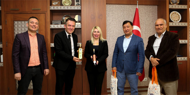 K ve A Kazak ve Trk renciler iin ibirlii karar ald