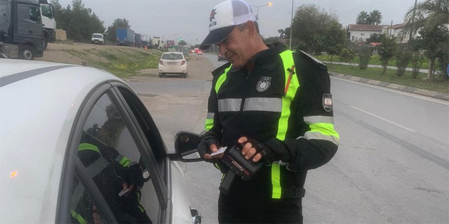 Trafik denetimlerinde 331 s�r�c� rapor edildi