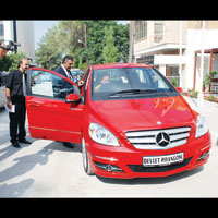 Cankad� Mercedes’ini ald� 