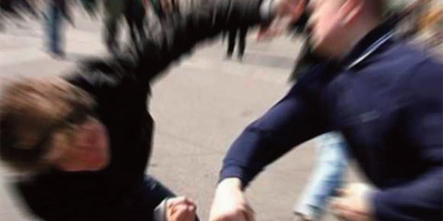 LEFKOA’DA SOKAK ORTASINDA DEHET 