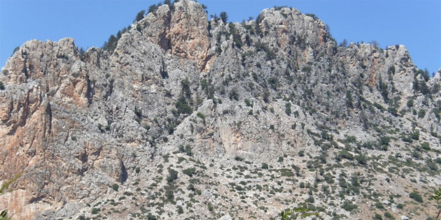 Beparmaklarda yry yaparken 30 metreden den Steven Hare hayatn kaybetti 