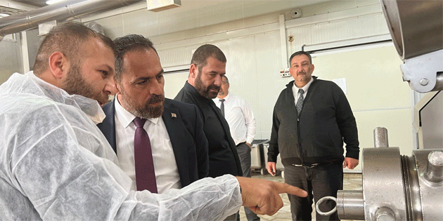 avu, Aket Et rnleri Sanayi tesisini ziyaret etti