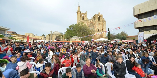 �yilik Festivali ba�lad� 