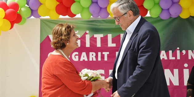 Ak�nc�: “Enerjimizi birlikte yo�unla�t�r�rsak sorunlar� daha kolay a�ar�z” 