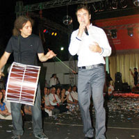 Ceceli G�zelyurtlularla bulu�tu 