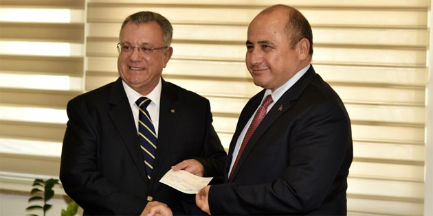 Trkiye Cumhuriyeti’nden KK’ya 100 bin dolar ba