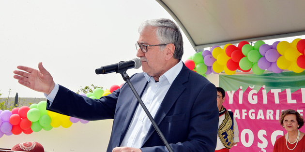 “SORUNLARI DAHA KOLAY A�ARIZ' 
