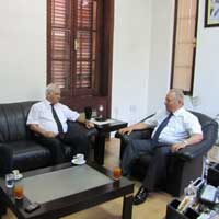 ‘Adalet i�in �al���yorlar’