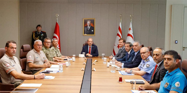 Cumhurba�kanl���nda g�venlik toplant�s� yap�ld� 