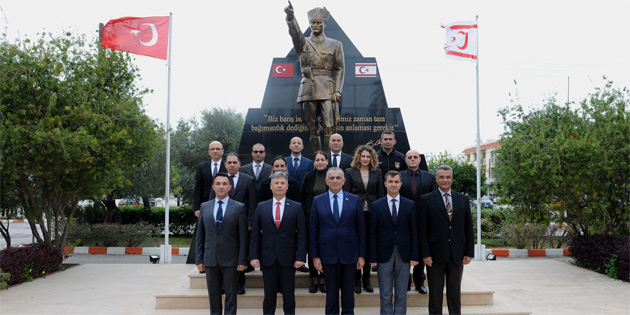 Bakan �avu�o�lu SSTB’ye nezaket ziyaretinde bulundu 