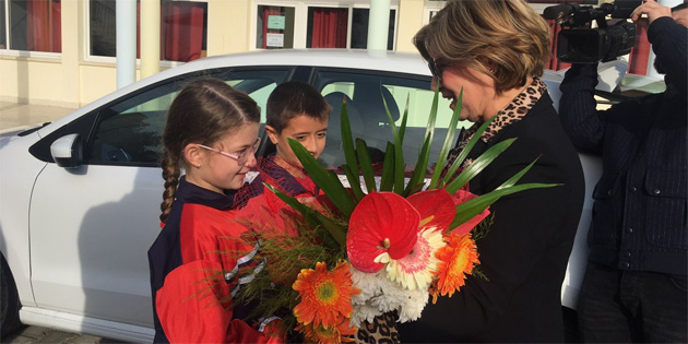 Tatl�su �lkokulu ile Esentepe �lkokulu ��rencilerine iklim de�i�ikli�i, �evre bilinci, su ve enerji tasarrufuyla ilgili e�itim verildi 