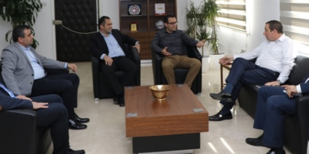 Maliye Bakan� Denkta�, KITSAB heyetini kabul etti 