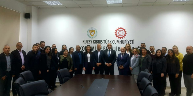 Bakan Taoy Resmi Kabz Memurluu ve Mukayyitlik Dairesi personeli ile bir araya geldi 