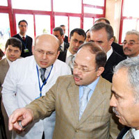 SGK'dan hastalara yak�n takip 