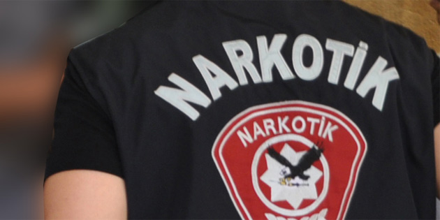 Gnyeli'de 1 kii uyuturucudan tutukland