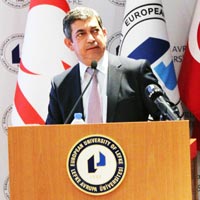 LA Akademik yl deerlendirme toplants yapld 