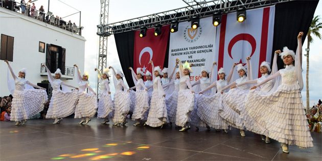 Gen�lik Dairesi 15 Kas�m Cumhuriyet ��leni yap�ld�