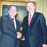 Schrder'e doum gn srprizi 