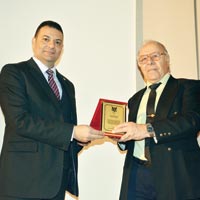 Duayen gazeteci GA’de 