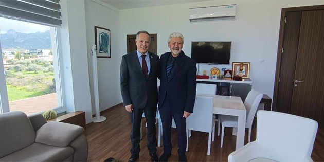 Gagavuzya’n�n eski Cumhurba�kan� Formuzal K��’y� ziyaret etti