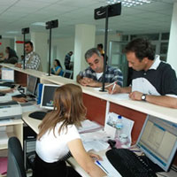  “SU�LU MEMUR K�M?” 