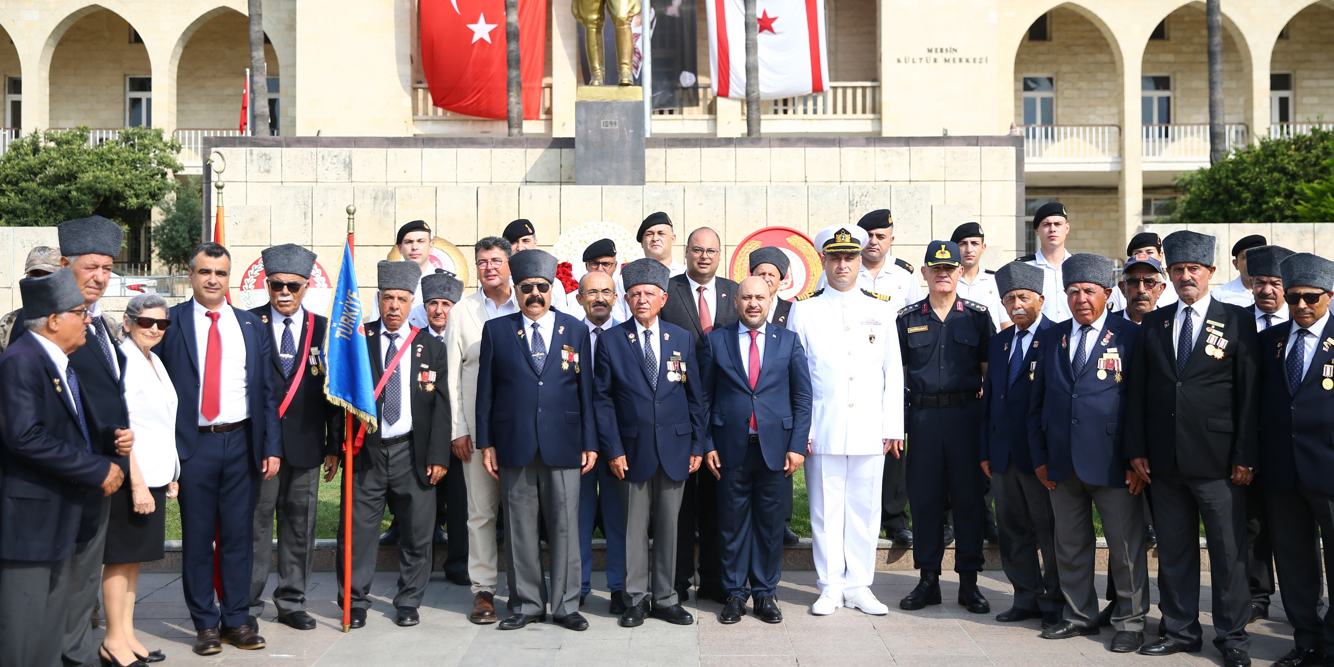 Mersin'de Kbrs Bar Harekat'nn 51. yl dnm kutland