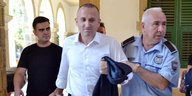 SAHTE D�PLOMADA DAVASINDA BE� ��RENC� TANIKLIK YAPTI 